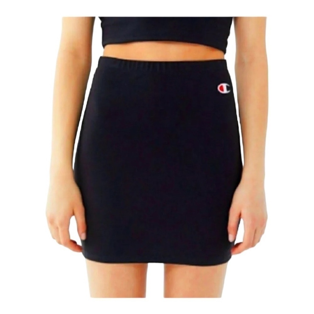 Champion Sporty Mini Skirt NWT Size Medium‎ LE1